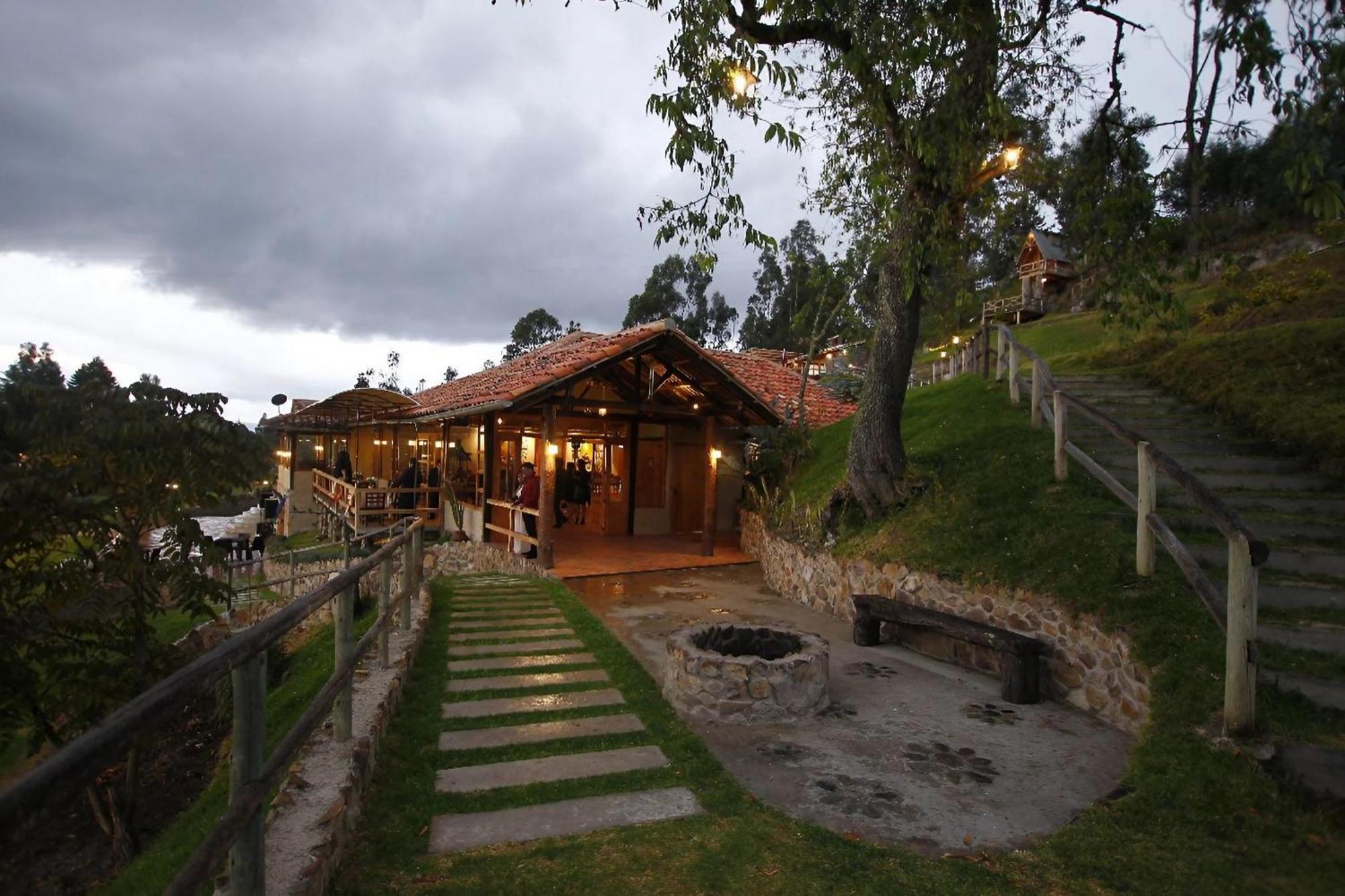 Killary Lodge & Glamping Cachanlo de Sidcay المظهر الخارجي الصورة
