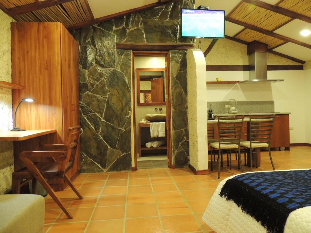 Killary Lodge & Glamping Cachanlo de Sidcay المظهر الخارجي الصورة
