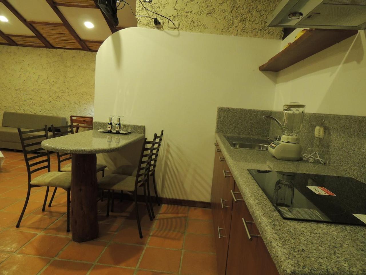 Killary Lodge & Glamping Cachanlo de Sidcay المظهر الخارجي الصورة